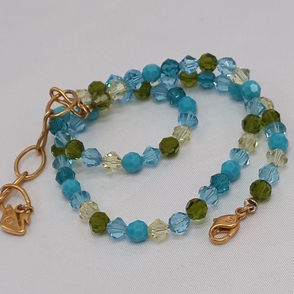 Swarovski Crystals Necklace - Picture 8 of 9